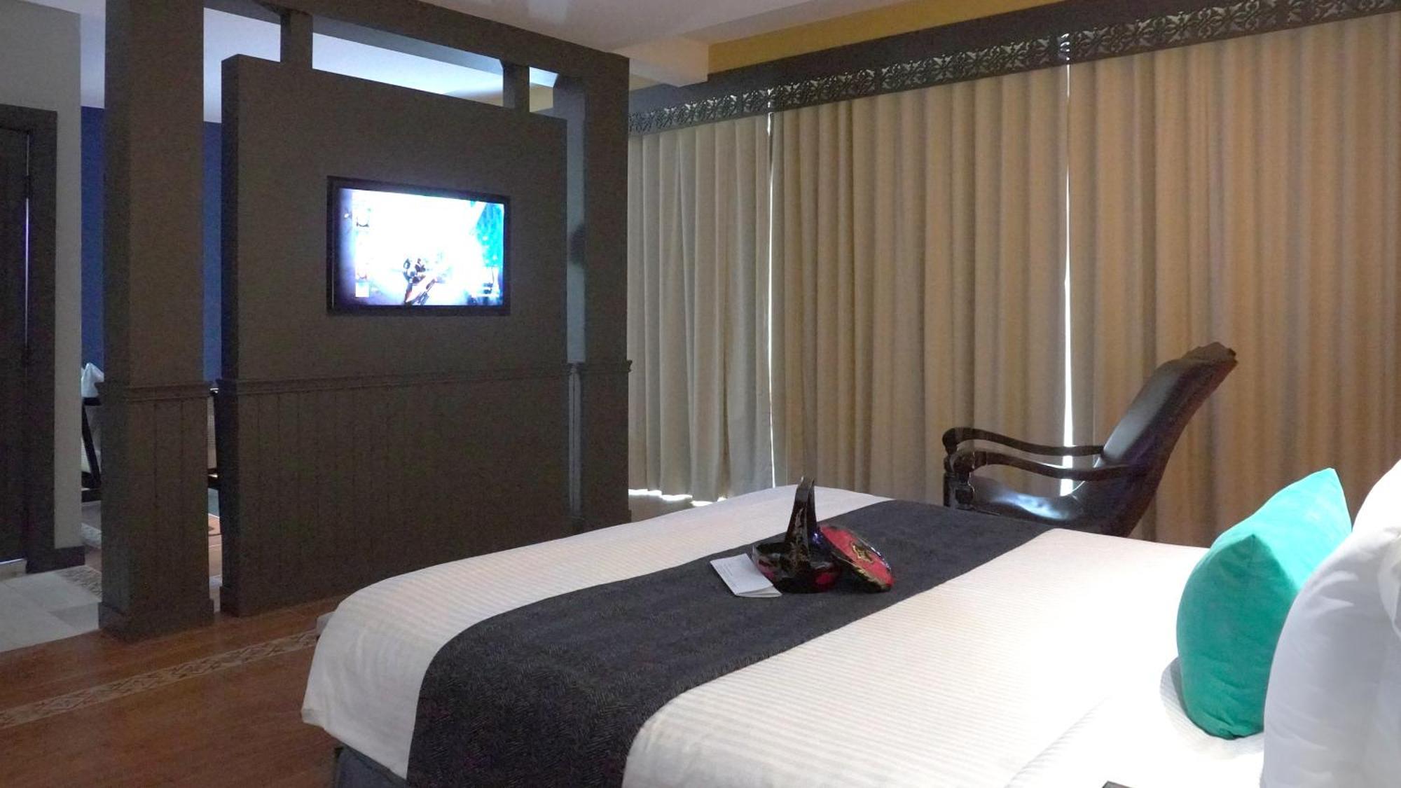 Sojourn Hotel
