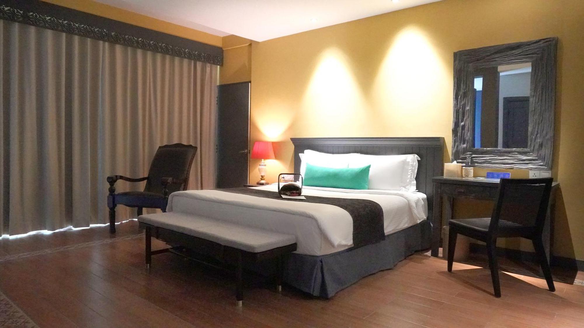 Sojourn Hotel 4*