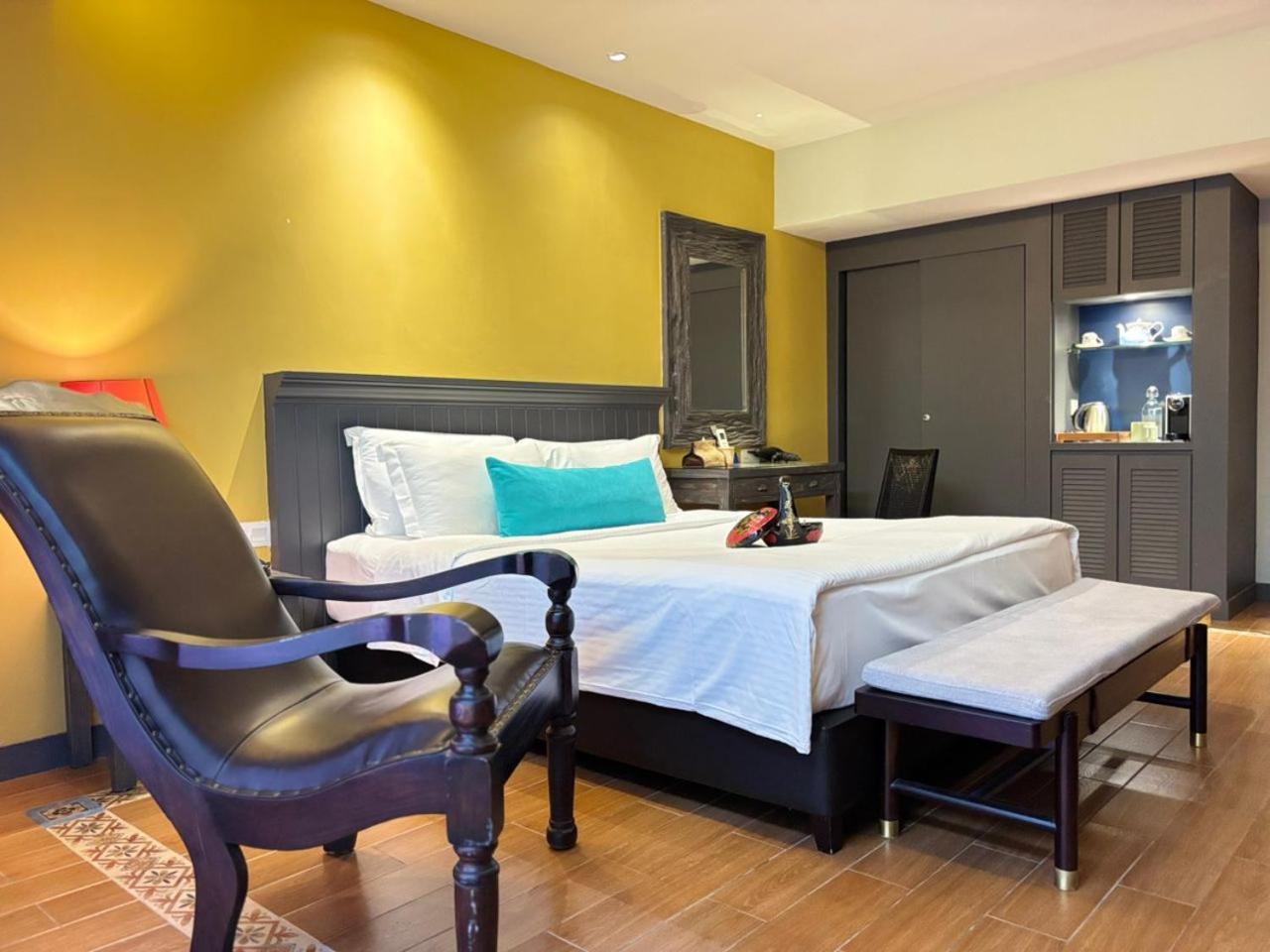 Sojourn Hotel 4*