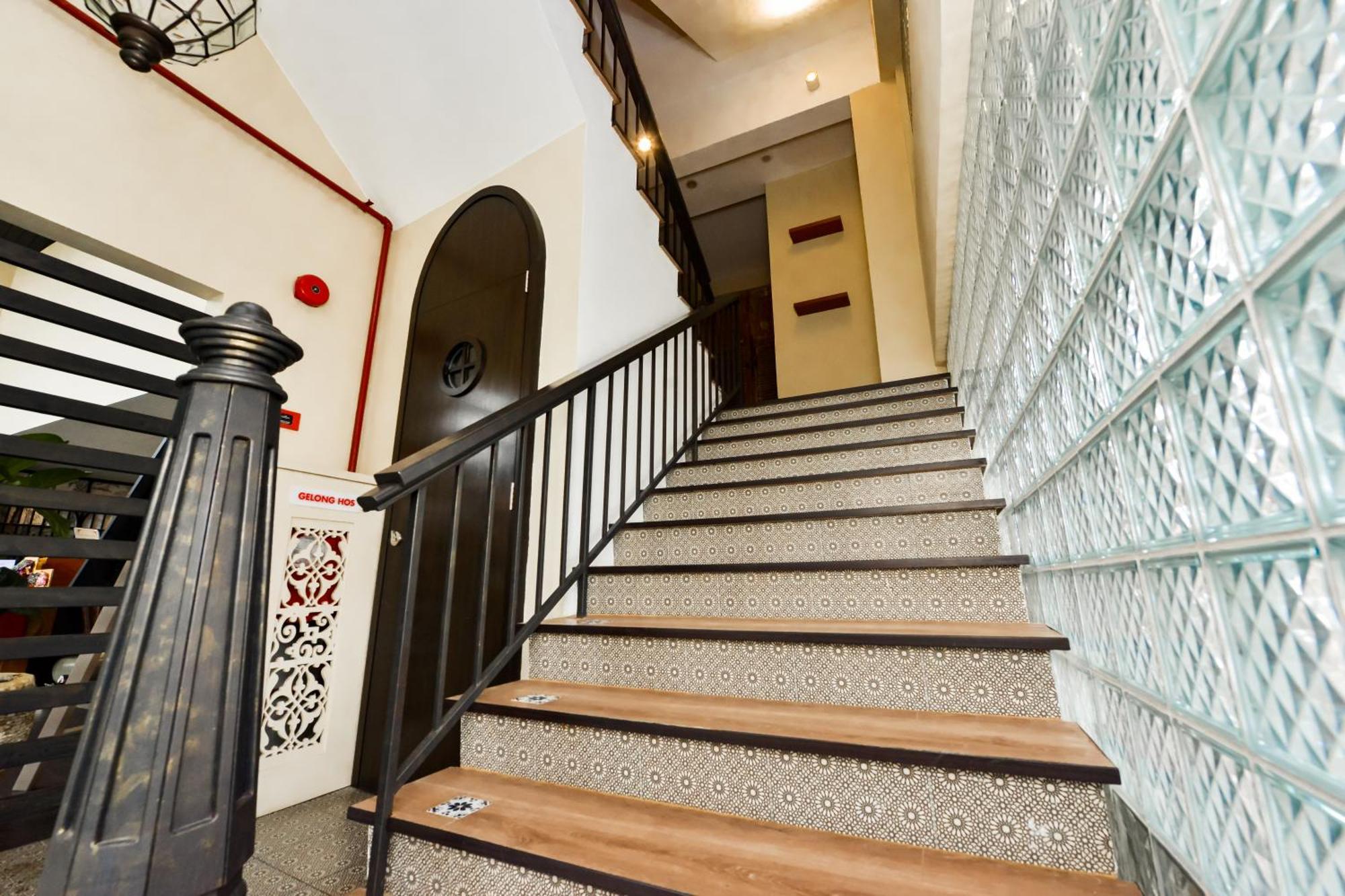 Sojourn Hotel