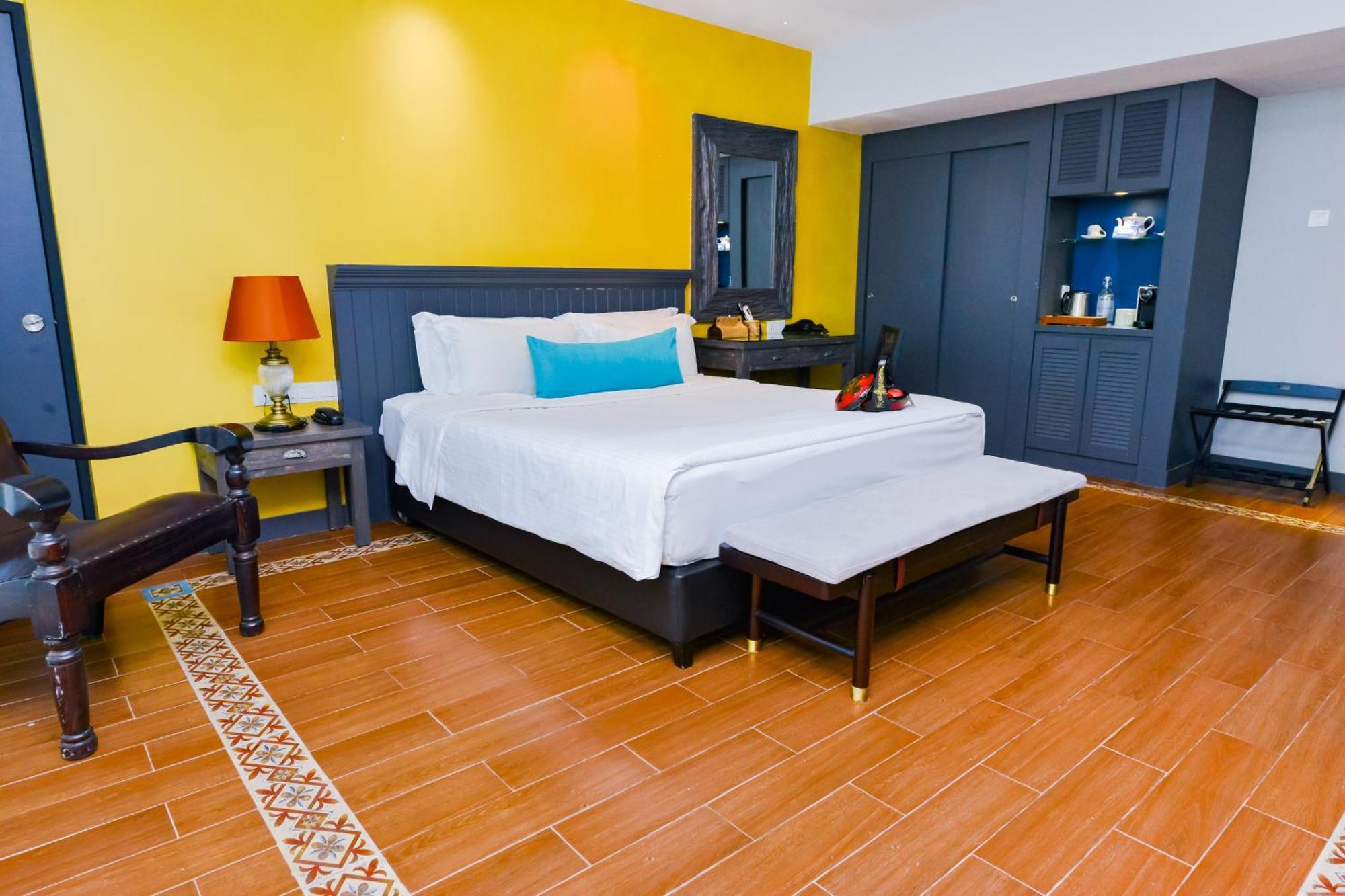 Sojourn Hotel 4*